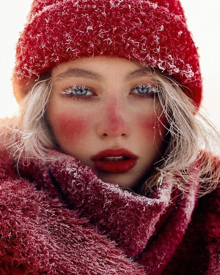 Девушка. Озноб