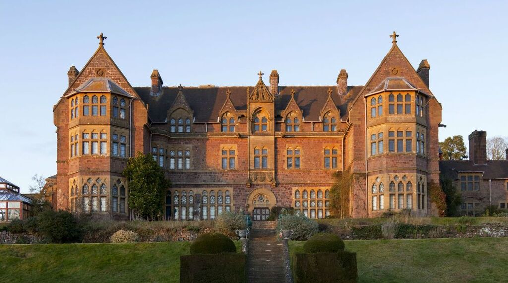 Викторианская загородная усадьба 